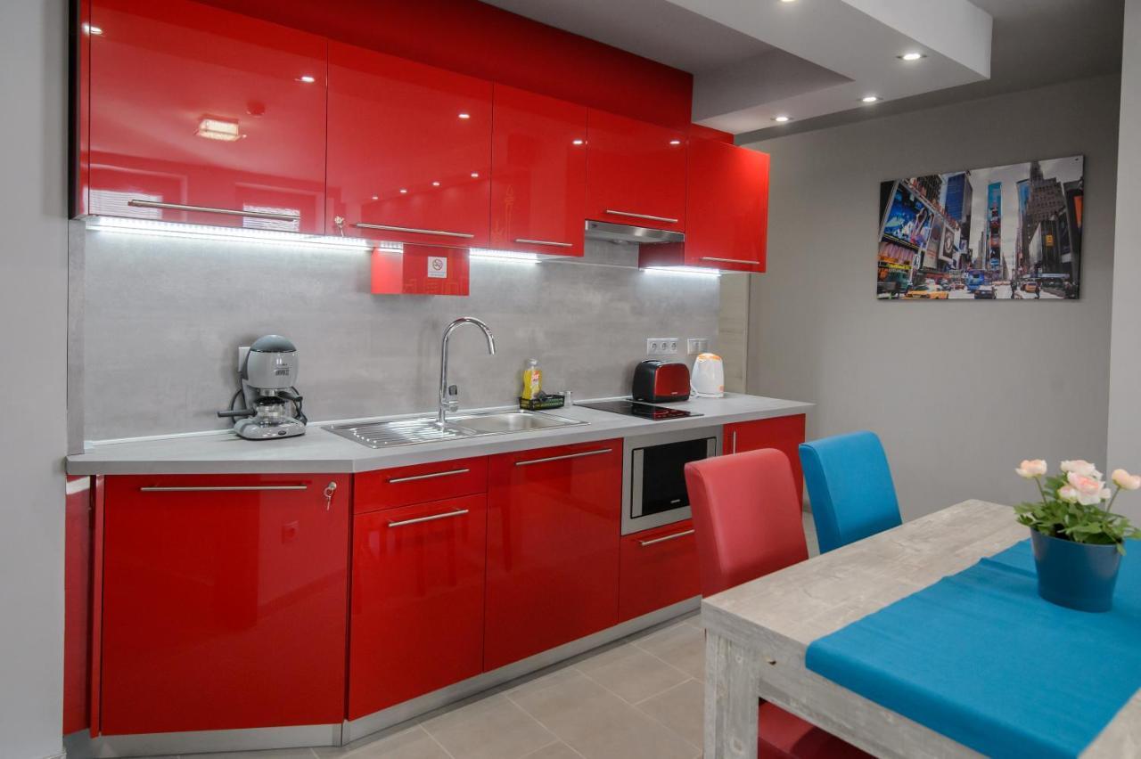 Hr Apartmanhaz Eger Zewnętrze zdjęcie