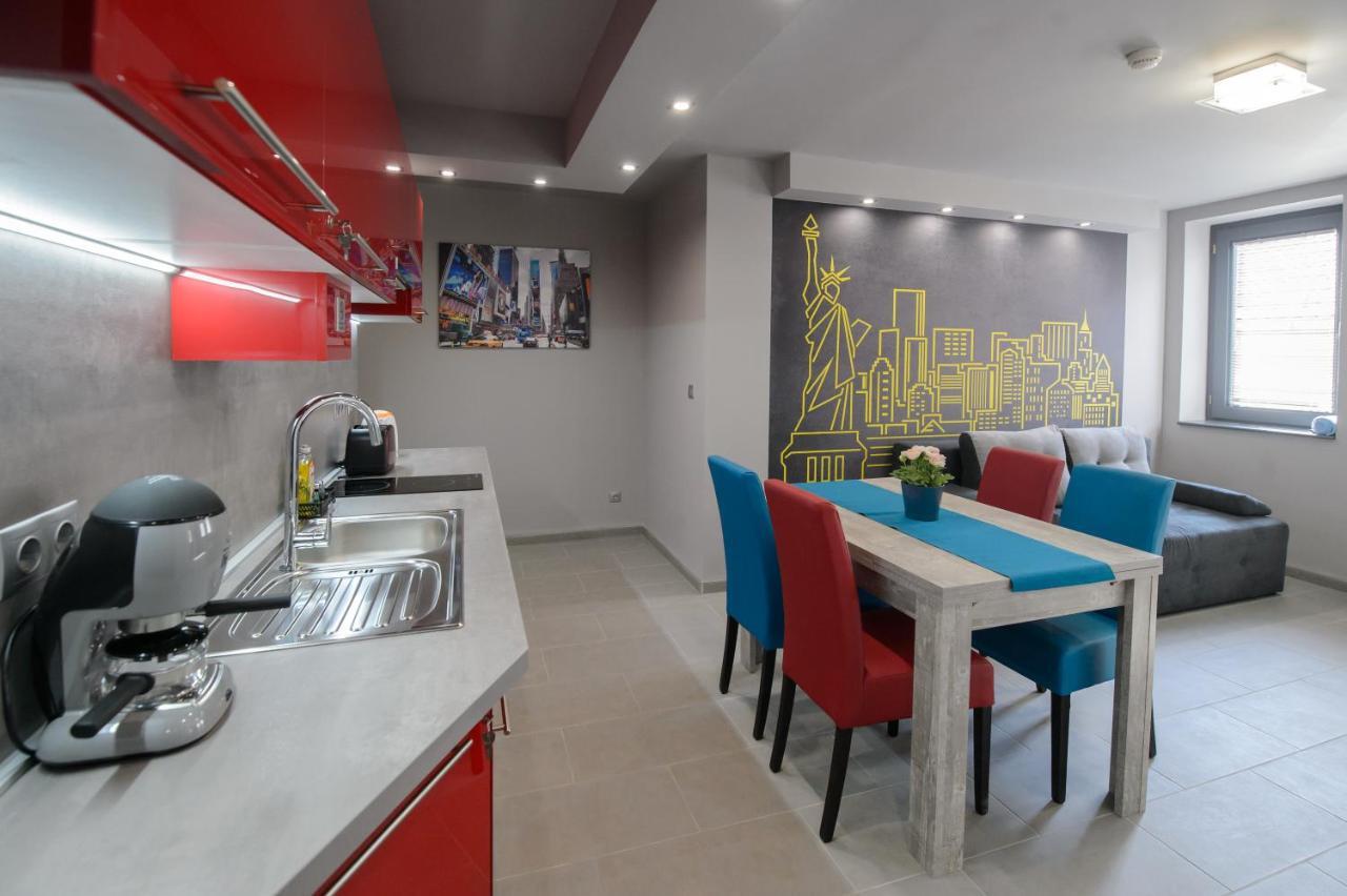 Hr Apartmanhaz Eger Zewnętrze zdjęcie