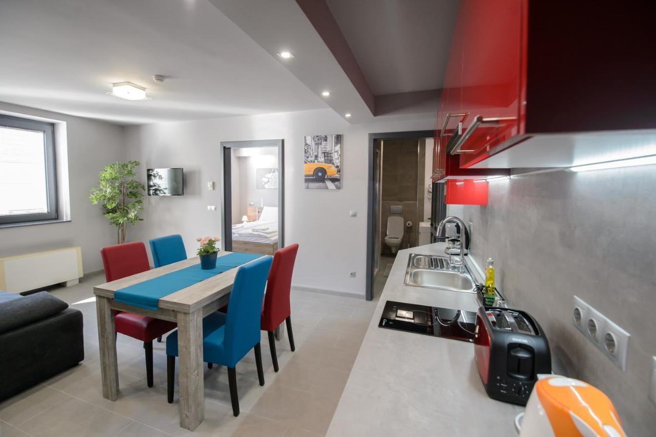 Hr Apartmanhaz Eger Zewnętrze zdjęcie