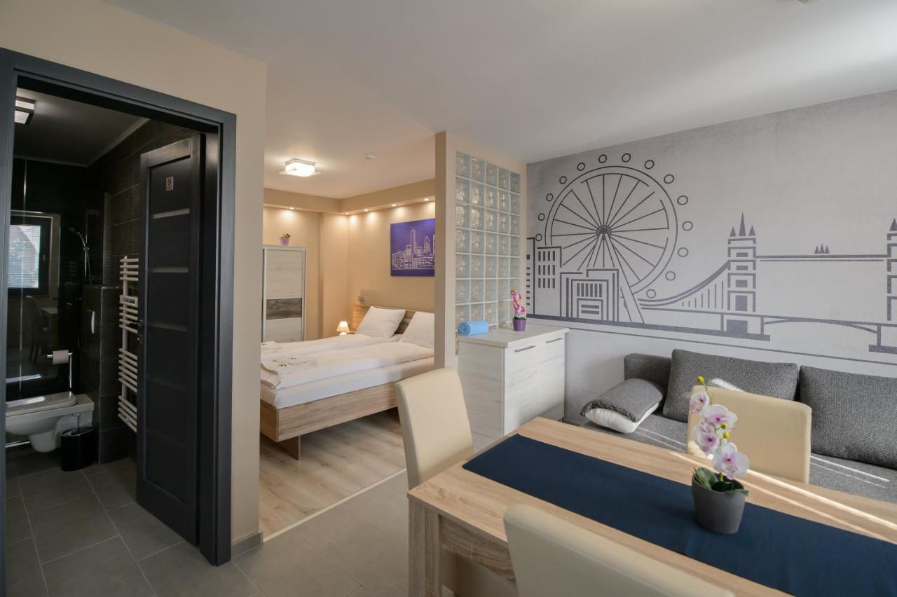 Hr Apartmanhaz Eger Zewnętrze zdjęcie