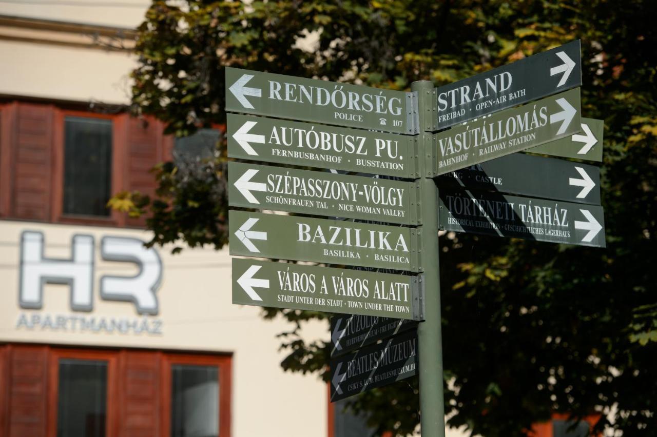 Hr Apartmanhaz Eger Zewnętrze zdjęcie