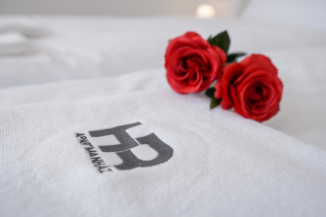 Hr Apartmanhaz Eger Zewnętrze zdjęcie